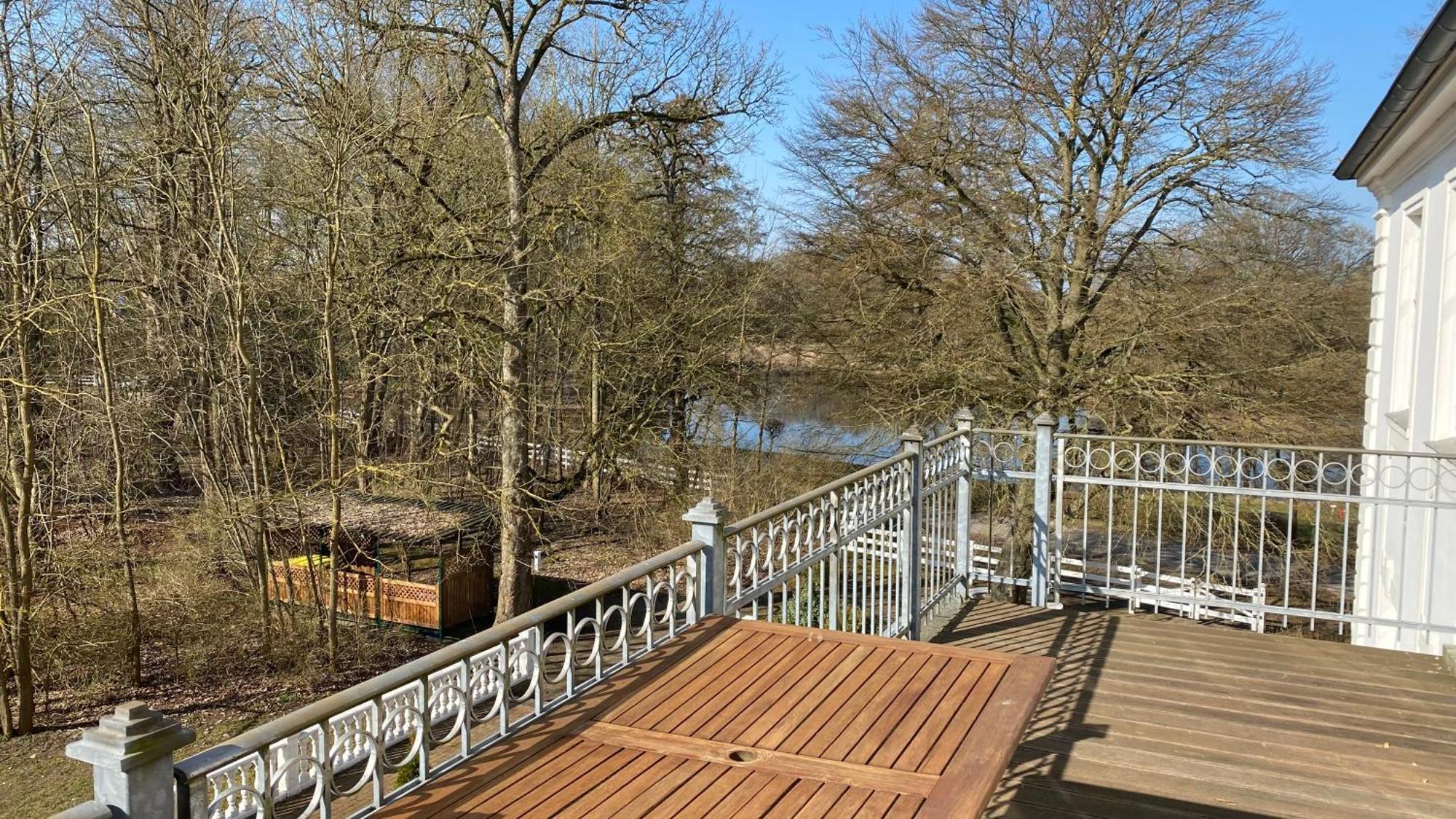 Schloss Badow Kültér fotó